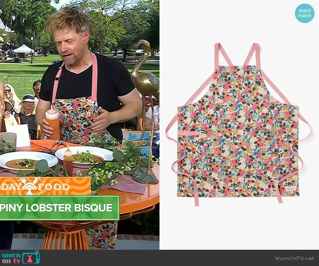 Rifle Paper Co. x Hedley & Bennett Apron Crossback Apron in Neutral Pattern worn by Richard Blais on Today