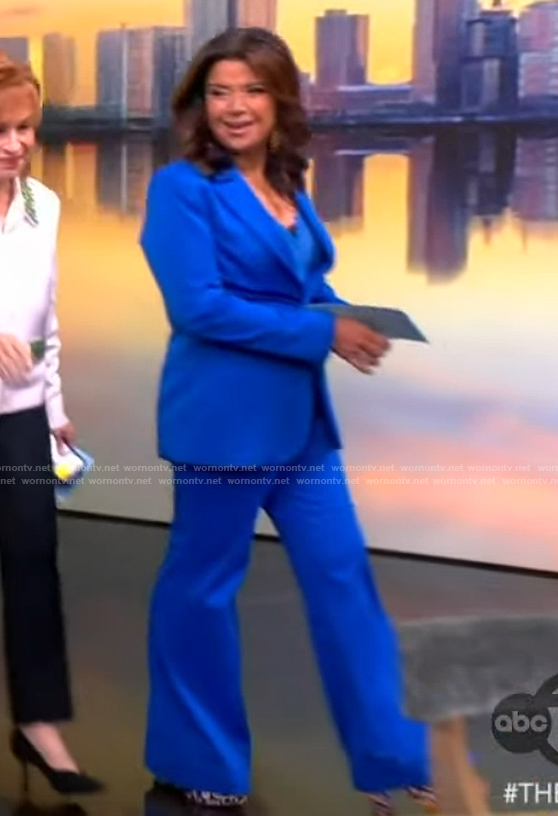 Ana’s blue blazer and wide leg pants on The View