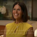 Dana Jacobson’s yellow keyhole top on CBS Mornings