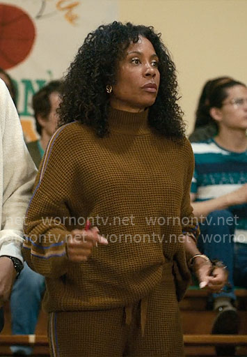 Dawn’s brown waffle knit sweater and pants set on Forever