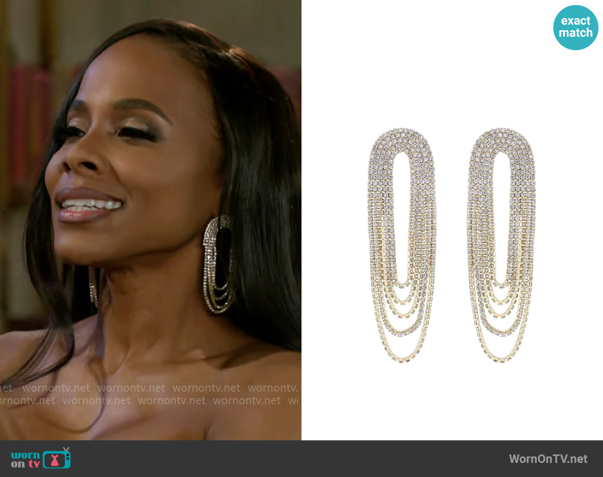 Ettika Crystal Chandelier Earrings in Gold worn by Hayley Lawson (Marquita Goings) on Beyond the Gates