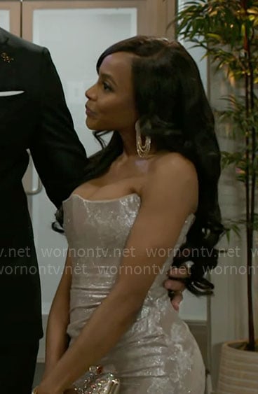 Hayley’s strapless corset dress on Beyond the Gates
