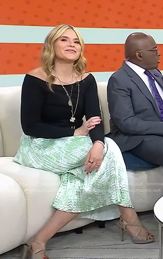 Jenna’s beige leather heel sandals on Today