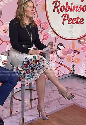 Jenna’s beige leather heel sandals on Today