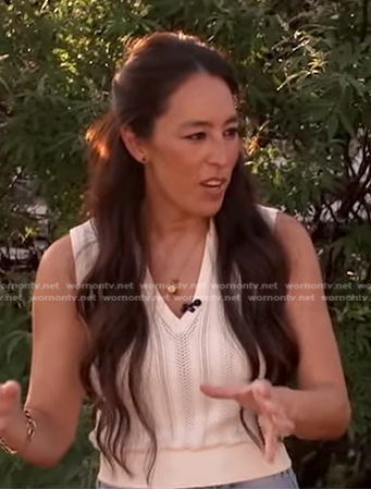 Joanna Gaines’ white knit vest on Good Morning America