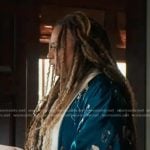 Karen’s blue jellyfish print robe on 9-1-1
