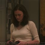 Kate’s white ribbed sweater on You