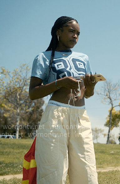 Keisha’s blue cropped 89 top on Forever
