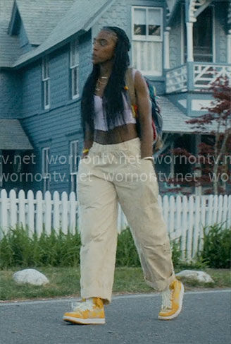 Keisha’s purple crop top and ivory pants on Forever