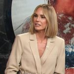 Keltie’s khaki contrast blazer and pants on E! News