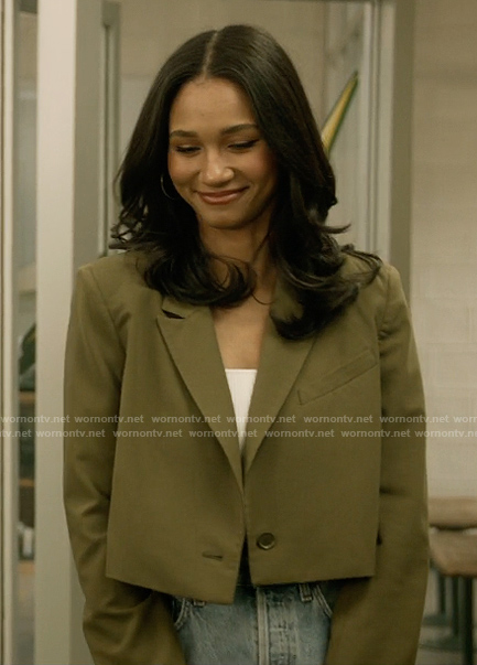 Layla’s green cropped blazer on All American