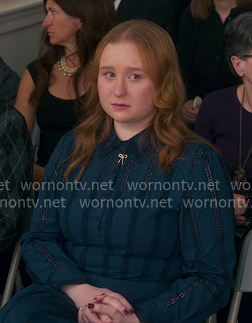 Lila’s dark blue shirtdress on The Four Seasons