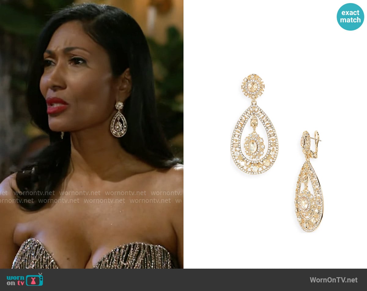 Marchesa Pavé Crystal Filigree Teardrop Earrings worn by Dana 'Leslie' Thomas (Trisha Mann-Grant) on Beyond the Gates