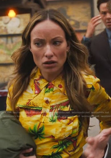 Olivia’s Hawaiian printed shirt on The Studio