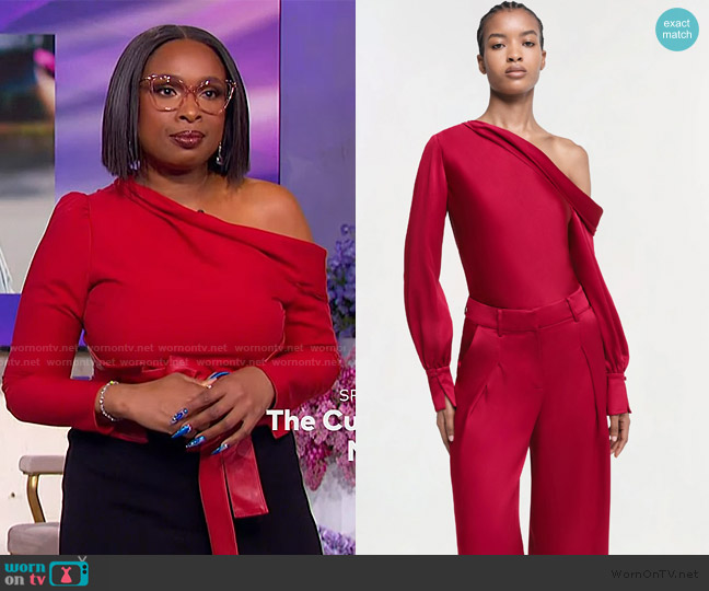 Simkhai Alice Top worn by Jennifer Hudson on The Jennifer Hudson Show