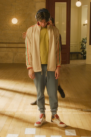 Tobias’s colorblock hight top sneakers on Etoile