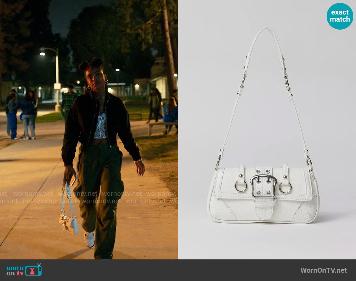 Urban Outfitters Jade Shoulder Bag worn by Keisha Clark (Lovie Simone) on Forever