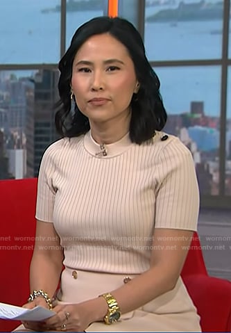 Vicky’s beige ribbed top and skirt on NBC News Daily