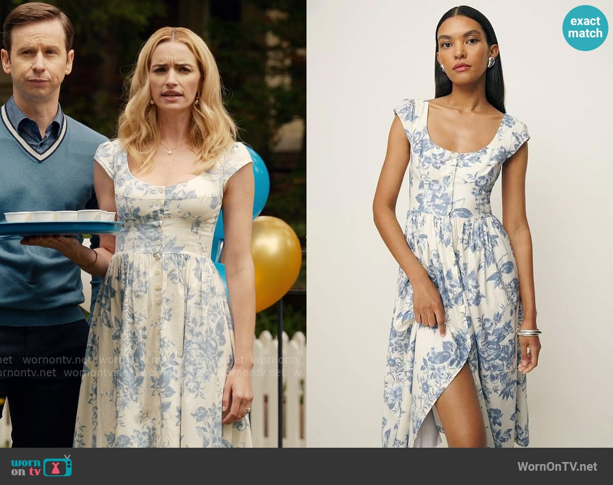 Reformation Florrie Dress in Courtier worn by Georgia Miller (Brianne Howey) on Ginny & Georgia