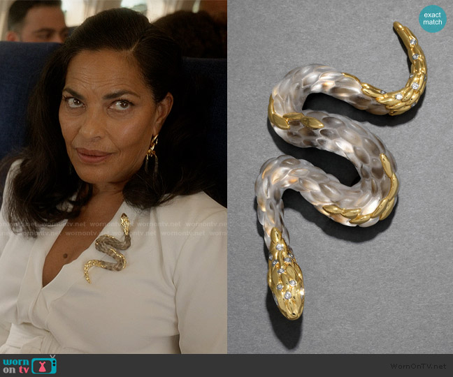 Alexis Bittar Serpent Lucite Pin- Desert worn by Seema Patel (Sarita Choudhury) on And Just Like That
