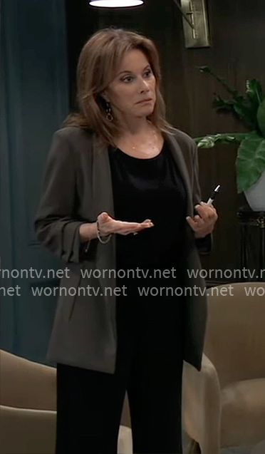 Alexis’s olive blazer on General Hospital
