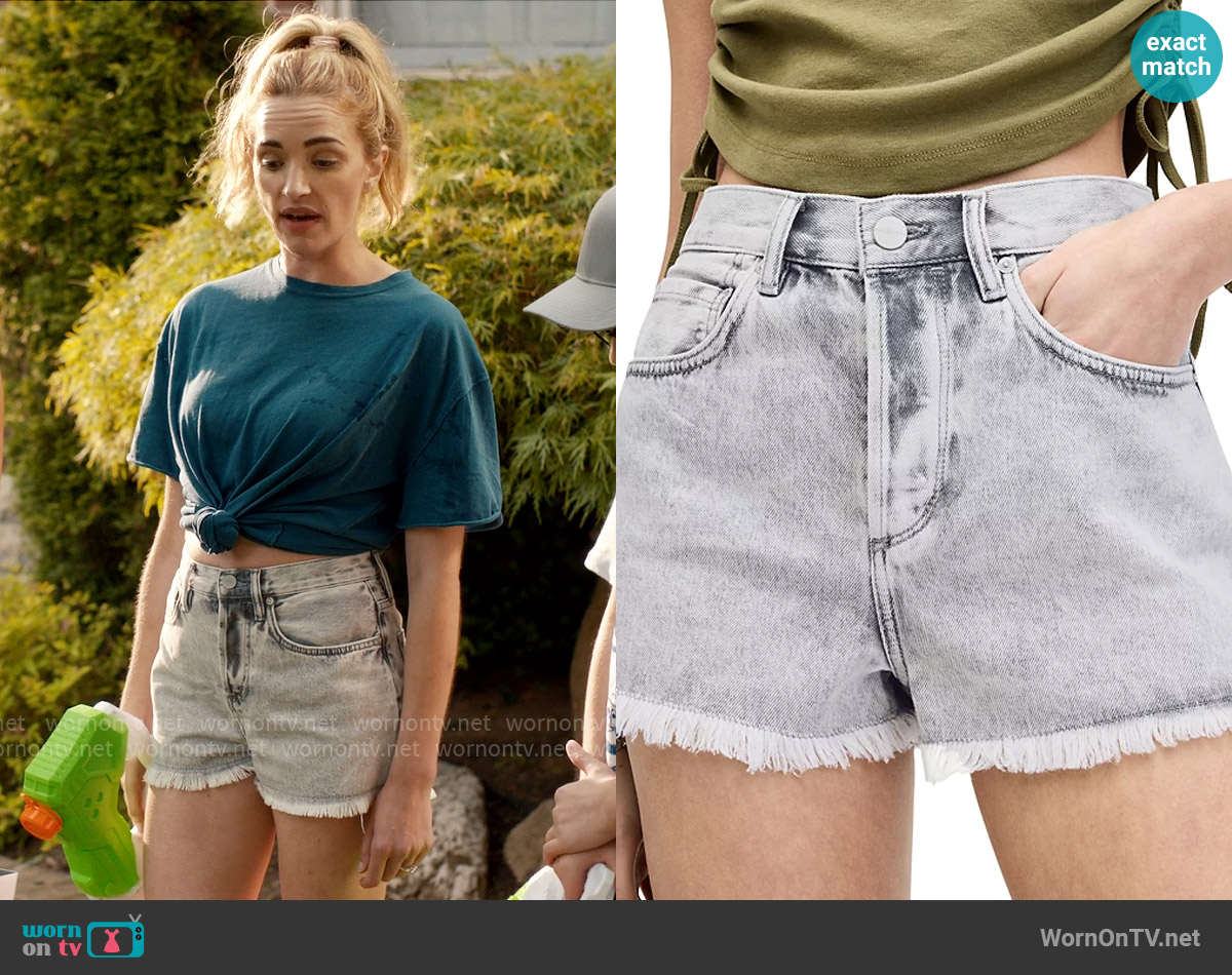 All Saints Heidi Shorts worn by Georgia Miller (Brianne Howey) on Ginny & Georgia