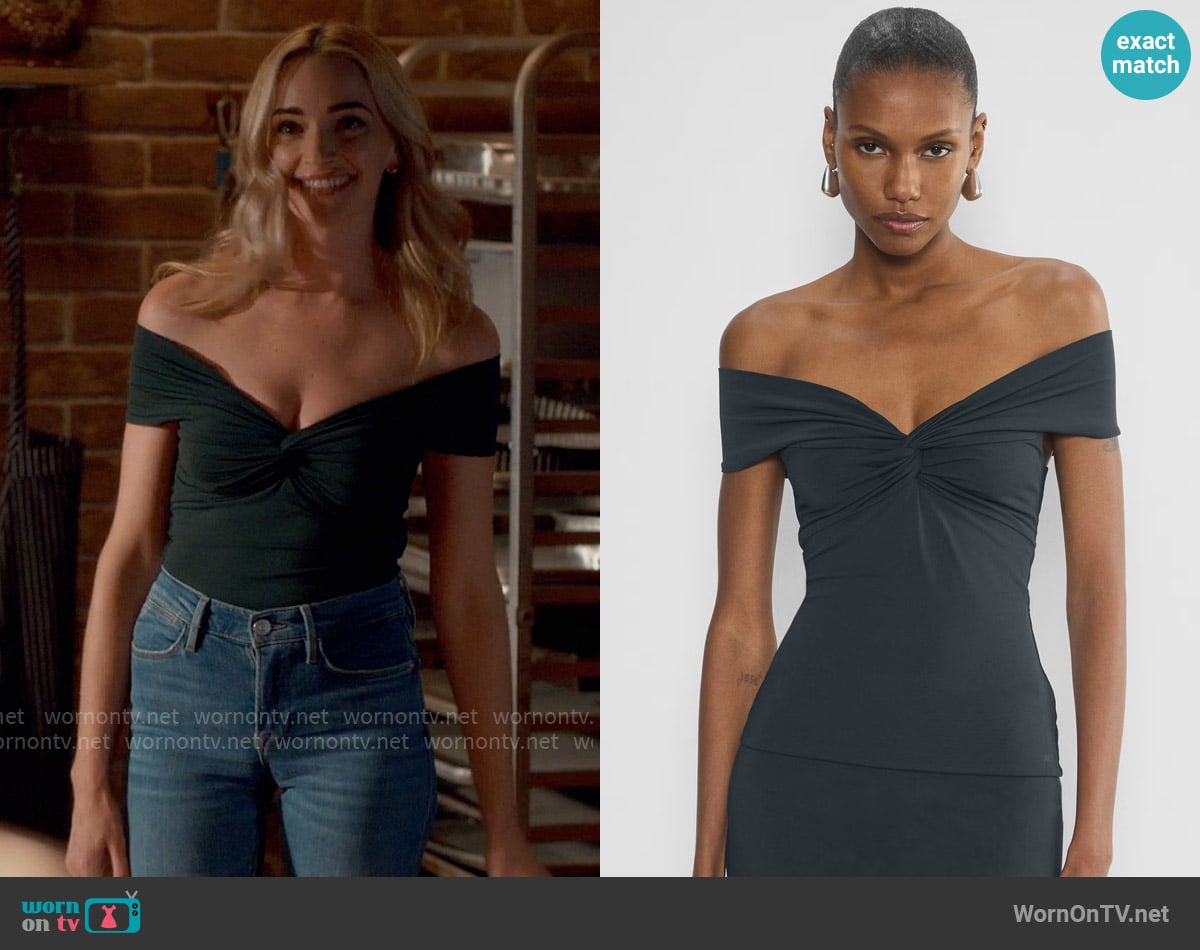 Aritzia Original Contour Twist Off-shoulder Top worn by Georgia Miller (Brianne Howey) on Ginny & Georgia