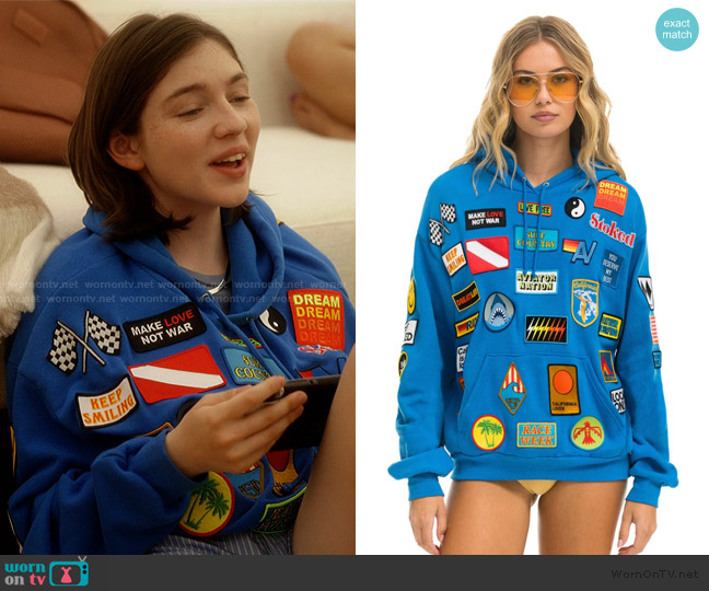 Aviator Nation Vintage Patch Pullover Hoodie worn by Rose / Rock Goldenblatt (Alexa Swinton) on And Just Like That