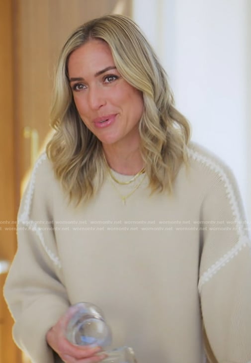 Kristin’s beige contrast stitch sweater on Honestly Cavallari The Headline Tour