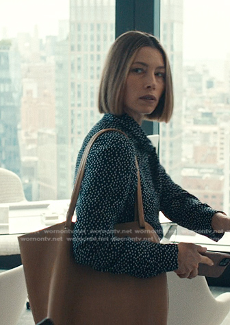 Chloe’s brown leather tote on The Better Sister