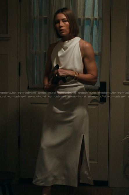Chloe’s white twist back dress on The Better Sister