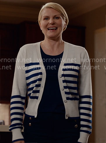 Ellen’s striped cardigan on Ginny & Georgia