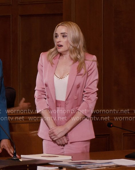 Georgia’s pink suit and white chain-trim top on Ginny & Georgia