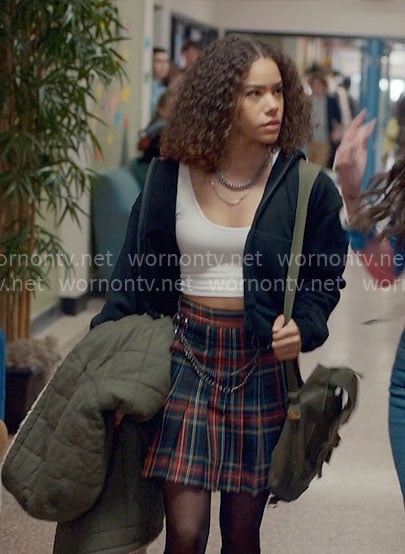 Ginny’s white tank top and plaid skirt on Ginny & Georgia