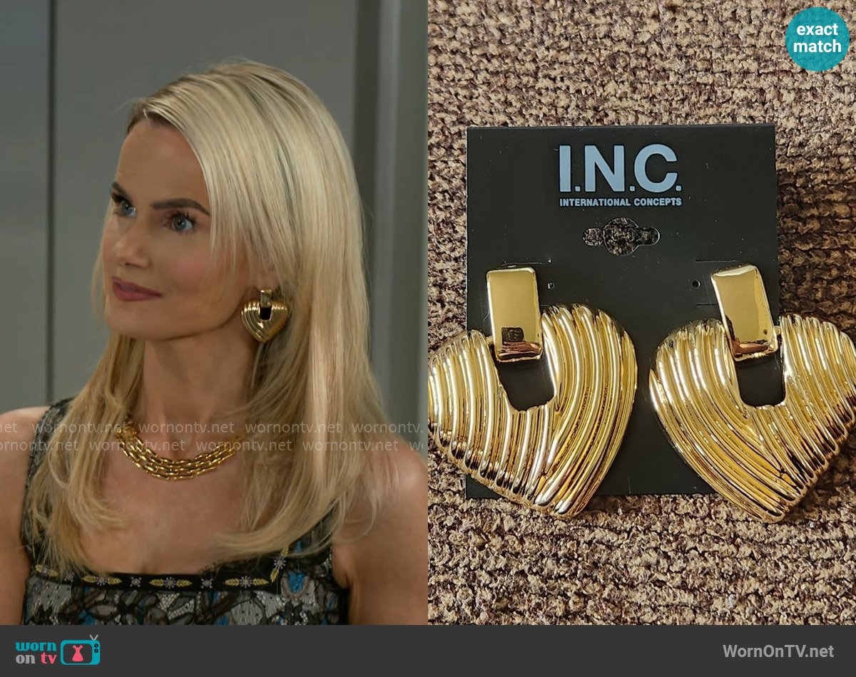 INC International Concepts Gold-tone Ribbed Heart Earrings worn by Vanessa McBride (Lauren Buglioli) on Beyond the Gates