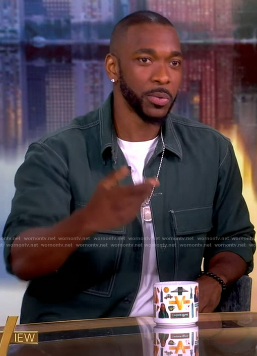 Jay Pharoah’s green jacket on The View