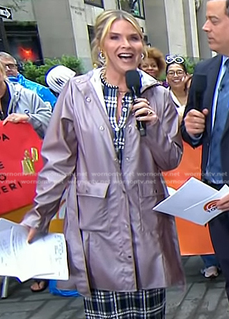 Jenna’s purple rain coat on Today