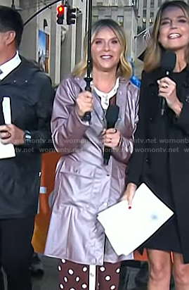Jenna’s purple rain coat on Today