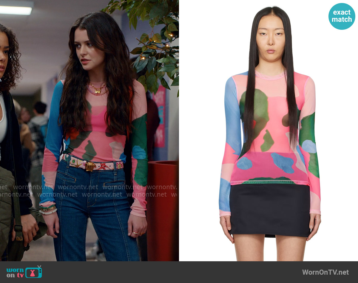 Maxine's abstract print top on Ginny Georgia Sara WornOnTV