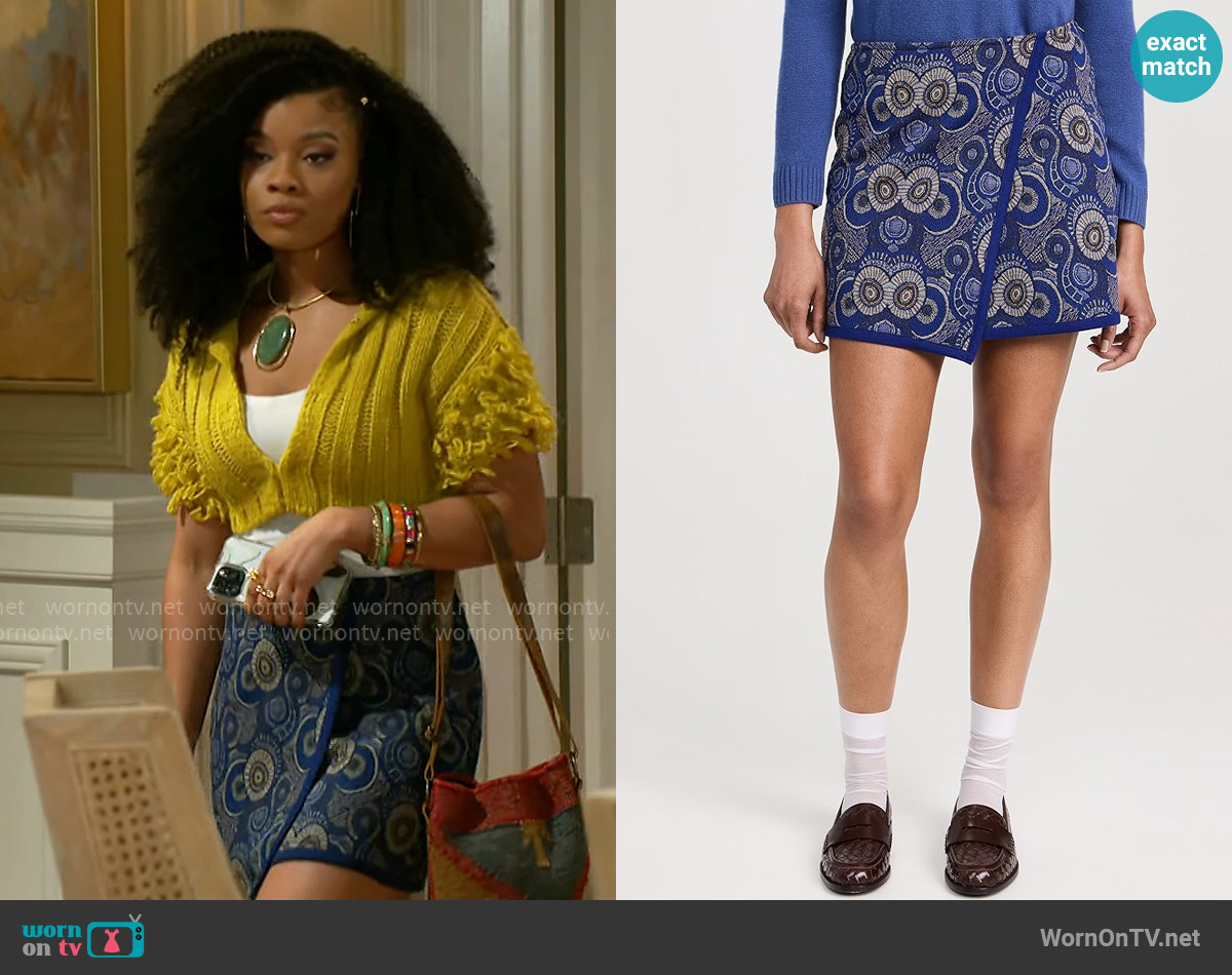 Kahindo Praia Skirt worn by Eva Thomas (Ambyr Michelle) on Beyond the Gates