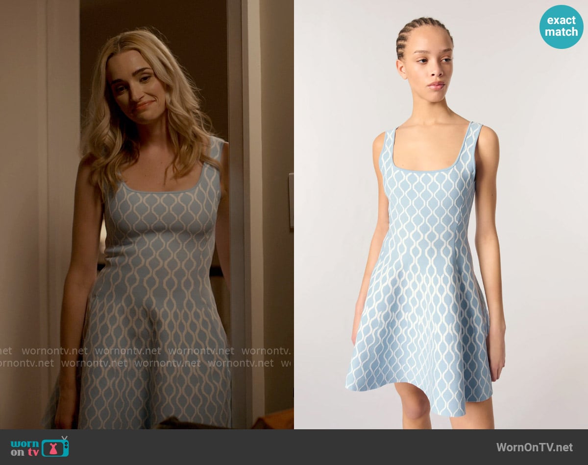 Maje Russel Wave Printed Mini Dress worn by Georgia Miller (Brianne Howey) on Ginny & Georgia