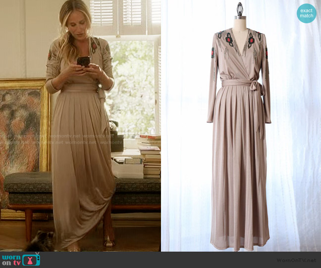 Jack Bryan Beaded Wrap Ensemble worn by Carrie Bradshaw (Sarah Jessica Parker) on And Just Like That