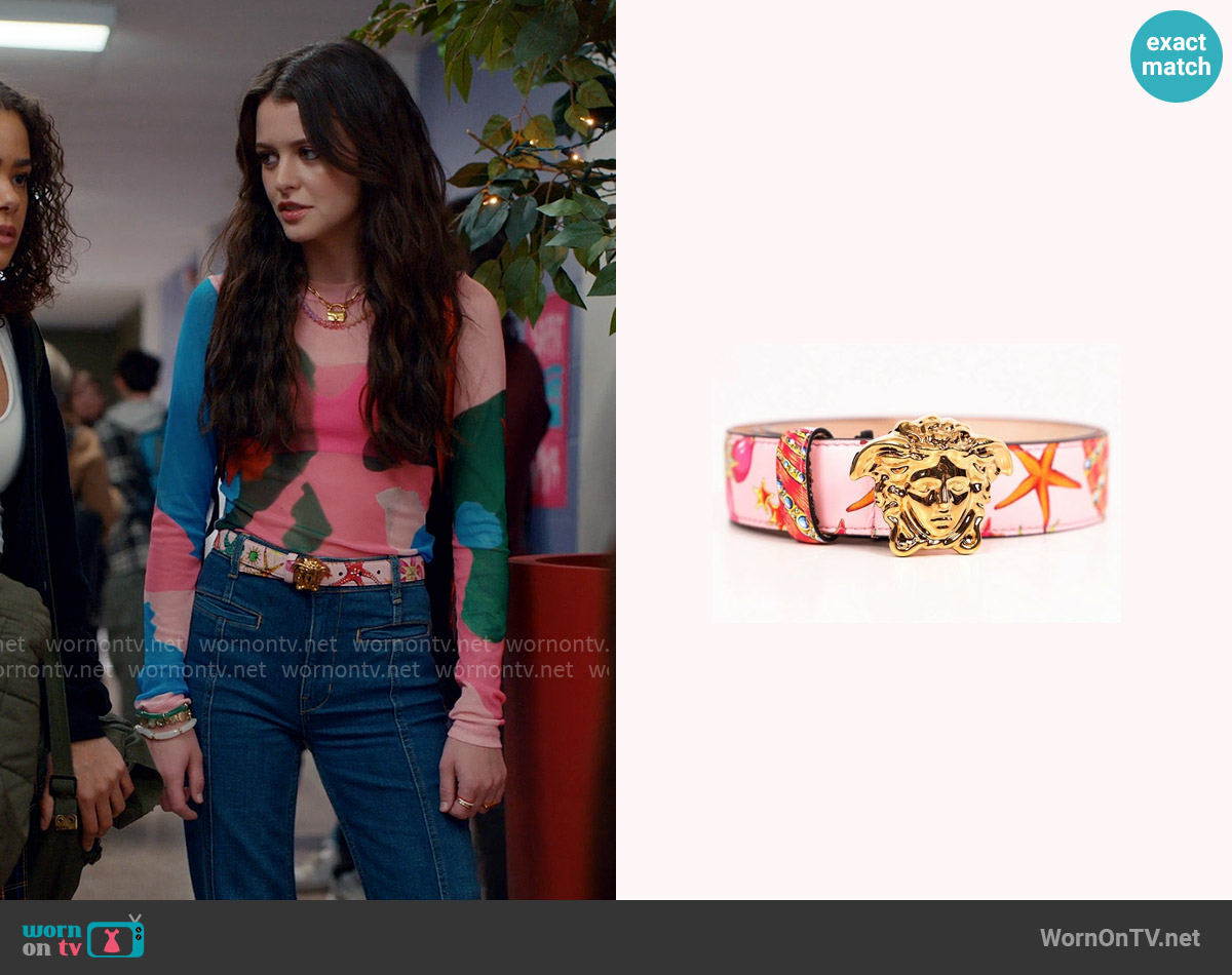 Versace Tresor De La Mer Medusa Belt worn by Maxine Baker (Sara Waisglass) on Ginny & Georgia
