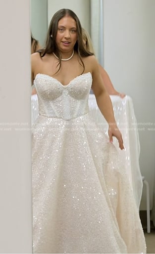 Alli’s wedding dress on The McBee Dynasty Real American Cowboys