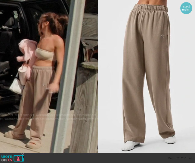 Alo Yoga Accolade Straight Leg Sweatpant worn by Ariana Biermann on Next Gen NYC