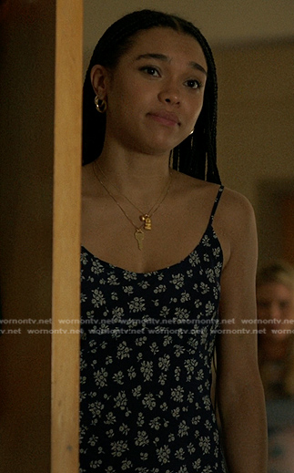Anika’s navy floral dress on The Summer I Turned Pretty