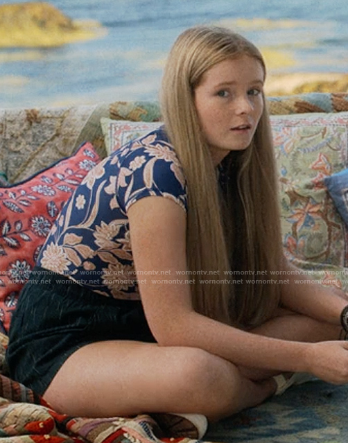 Bonnie’s blue floral print swimsuit on We Were Liars