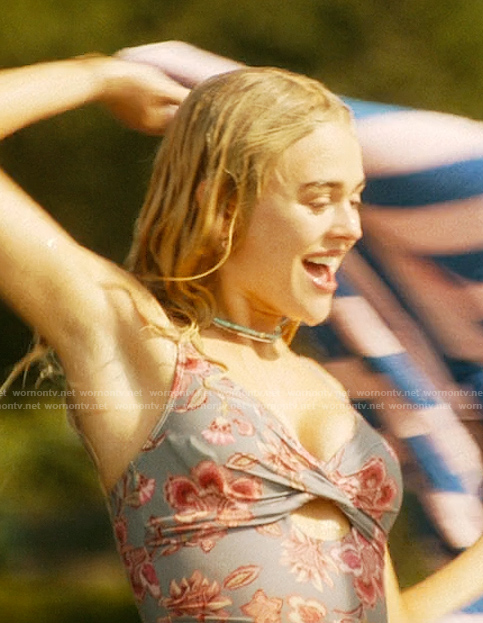 Cadence’s blue floral print swimsuit on We Were Liars
