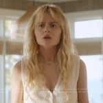 Cadence’s white knit vest on We Were Liars