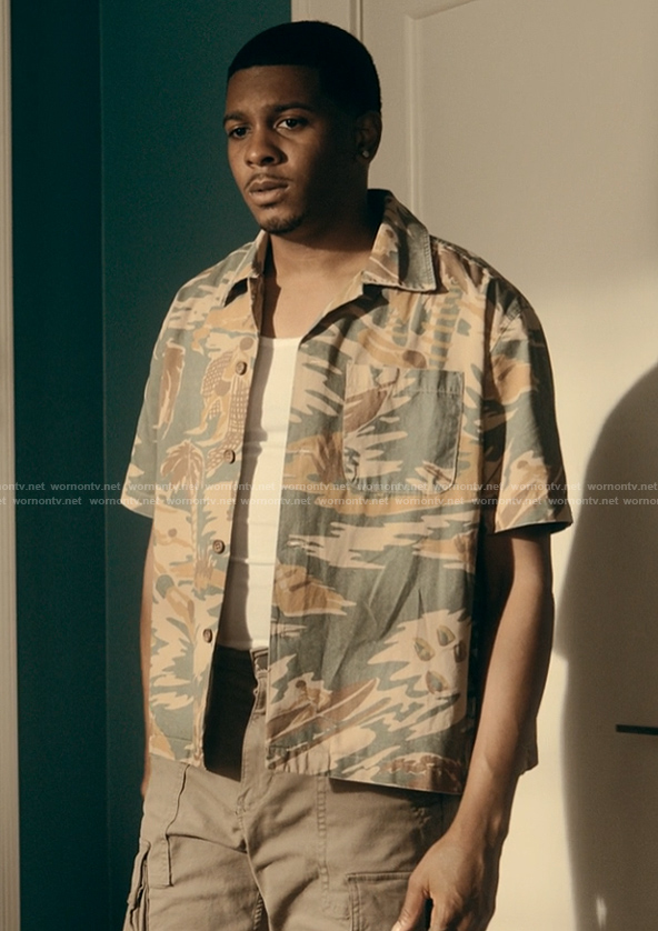 Damien’s camo print shirt on The Chi